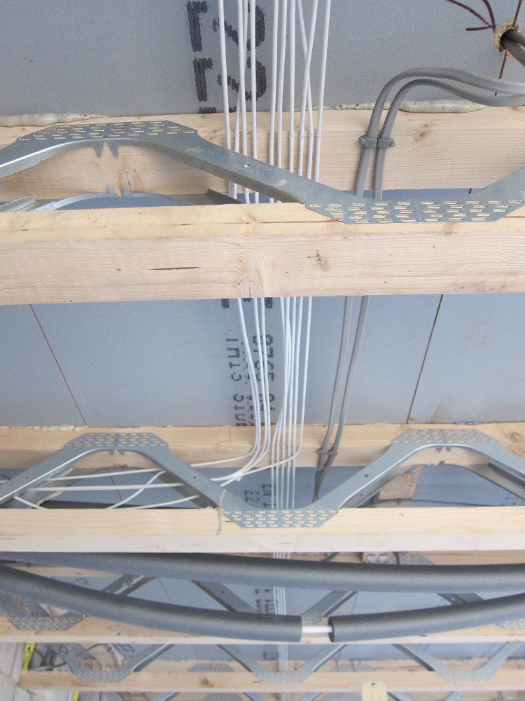 Tidy wiring from the alarm installers